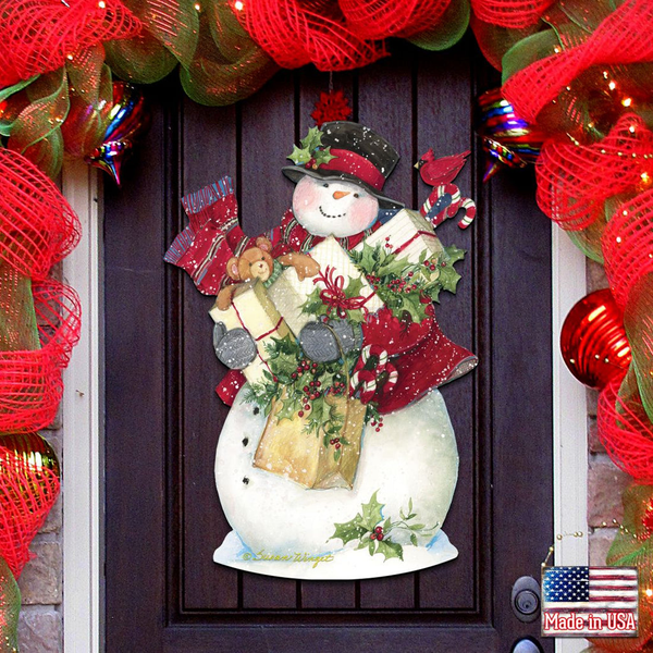 A Warm Welcome: Holiday Entryway Décor Ideas