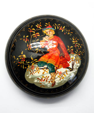 One-of-a-Kind Fairy Tale Handcarved and Hand painted Lacquered Miniature Box 4