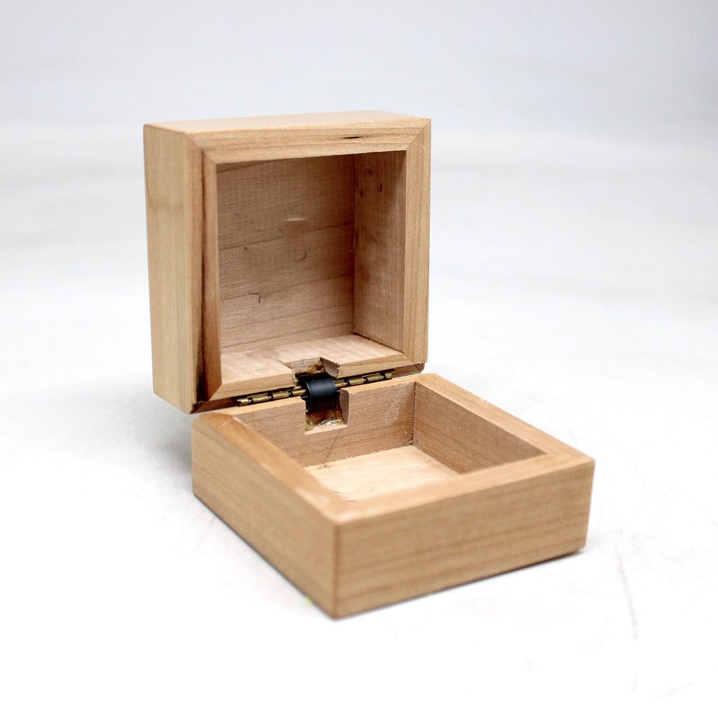 One-of-a-Kind Polished WOODCARVED Jewelry BOX 2.5x2.5x2 Inches Handcarved Unique Home Decoration Beautiful Gift Rare Find Collectible, Unique Hand Carved Gift