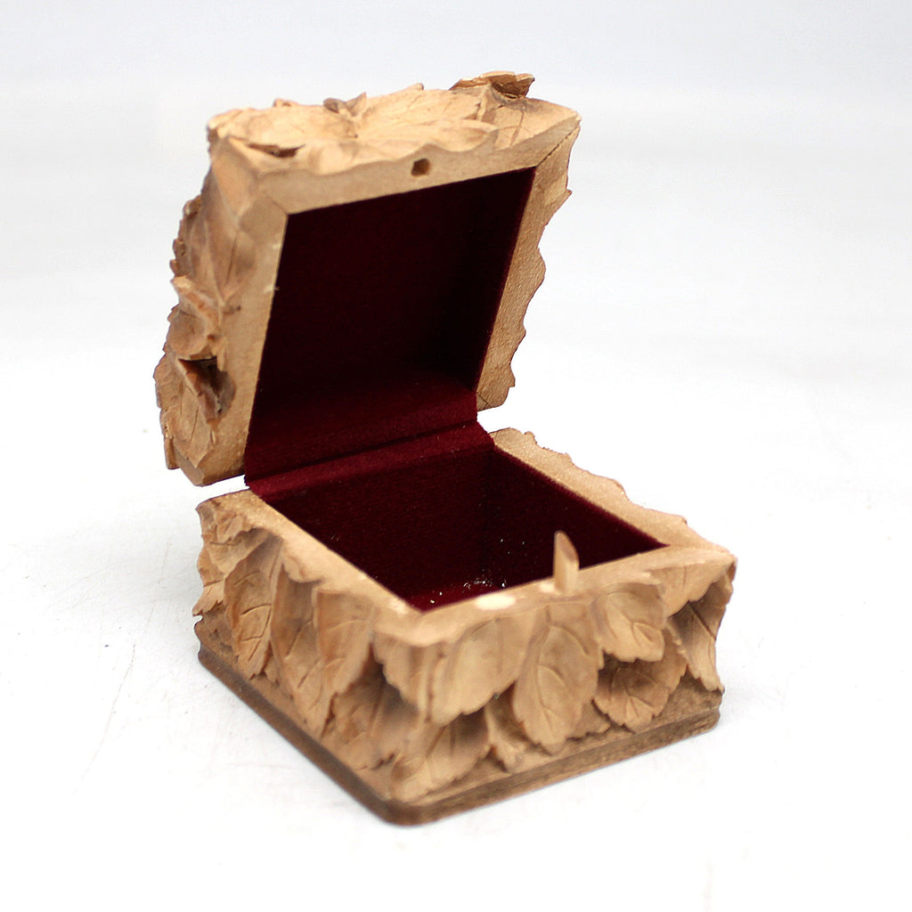One-of-a-Kind Tree Leaves WOODCARVED Jewelry BOX 2.5x2.5x2 Inches - Handcarved Unique Home Decoration Beautiful Gift - Rare Find Collectible, Unique Hand Carved Gift