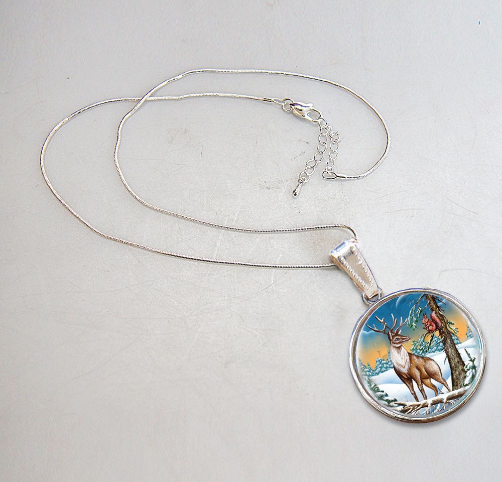 Regal Reindeer Silver Plated Mother of Pearl Jewelry Pendant Necklace - 44034