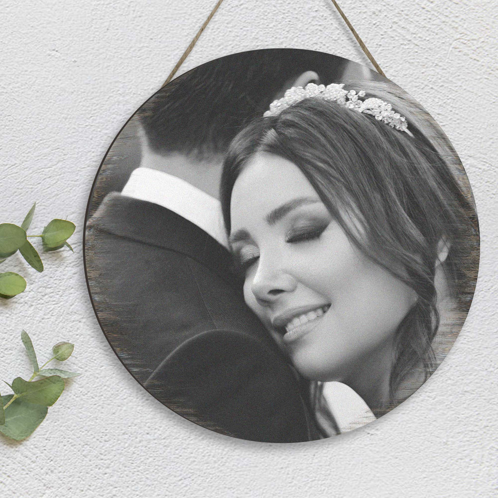 Personalized Gift Circle Photo - Custom Portrait on Wood