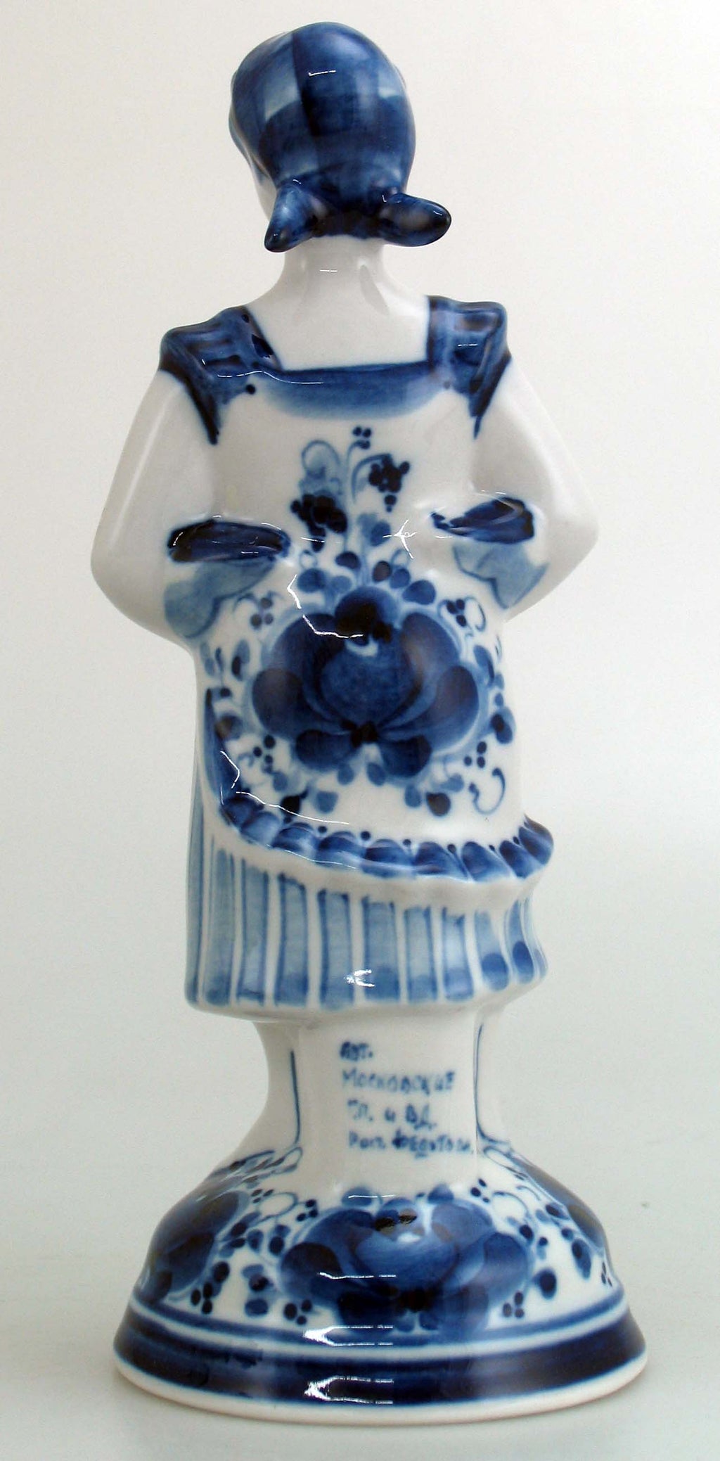 Gzhel Authentic Hand-Painted Fine Porcelain Decorative Blue and White Figurine by G DeBrekht