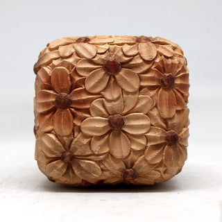 One-of-a-Kind WOODCARVED Daisies Jewelry BOX 2.5x2.5x2 Handcarved Unique Home Decoration Beautiful Gift Rare Find Collectible, Unique Hand Carved Gift