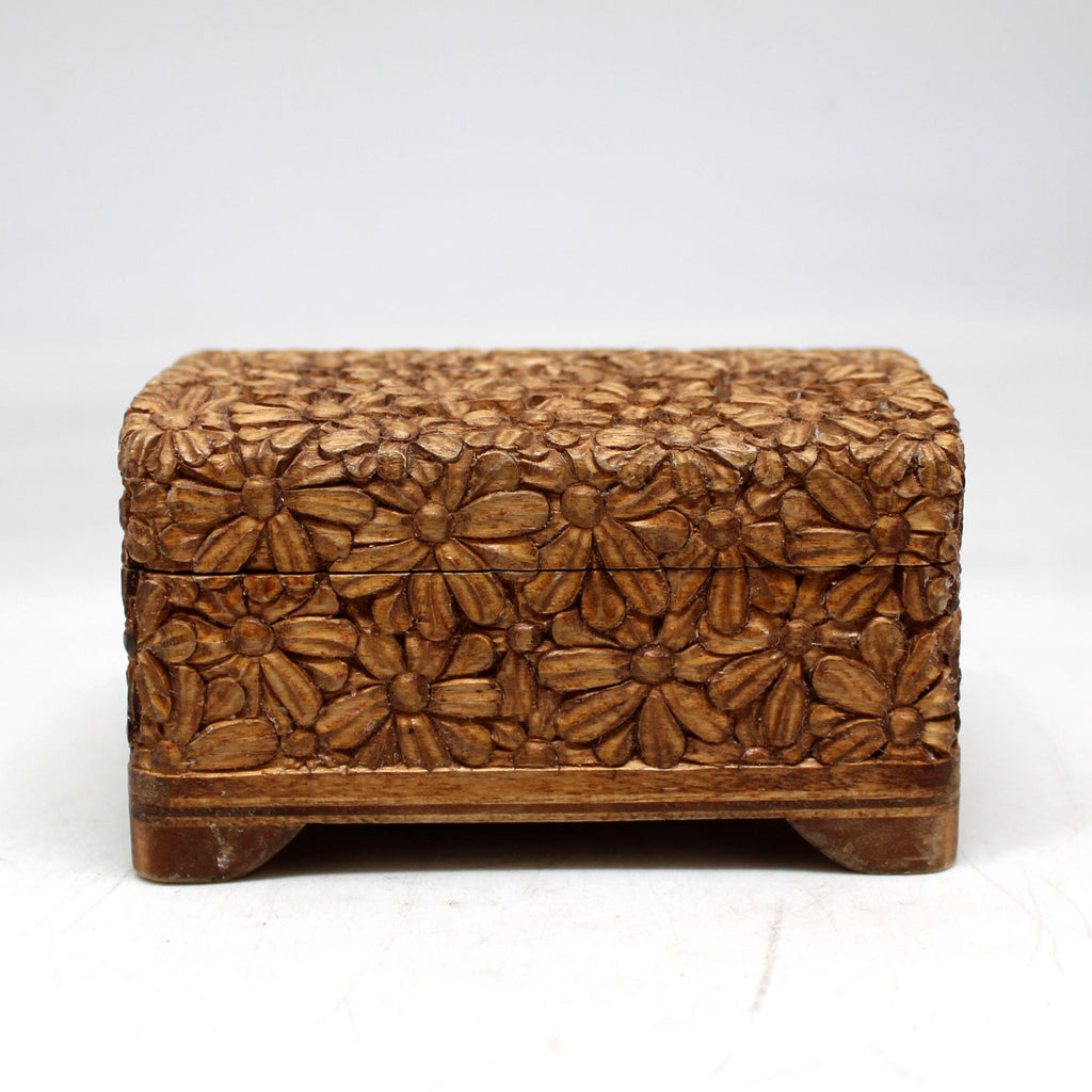 One-of-a-Kind Daisy WOODCARVED Jewelry BOX- 4.5x3x2.5 inches - Handcarved Unique Home Decor Beautiful Gift Rare Find Collectible, Unique Hand Carved Gift