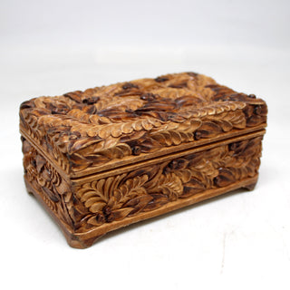 One-of-a-Kind Floral WOODCARVED Jewelry BOX 5x3x2.5