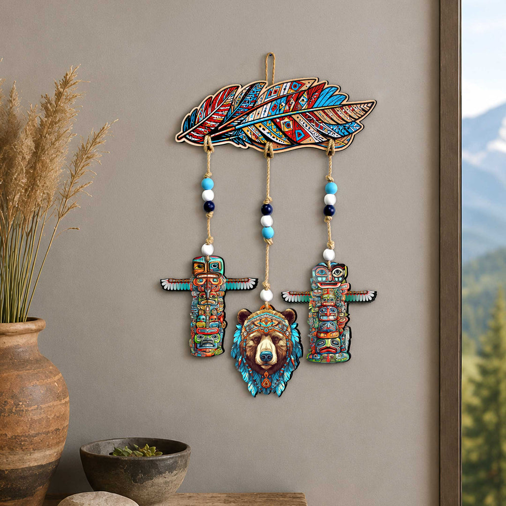Woodland Bear & Totem Wooden Wall Hanger with Feather Design – Rustic Lodge Décor – 862103-S4