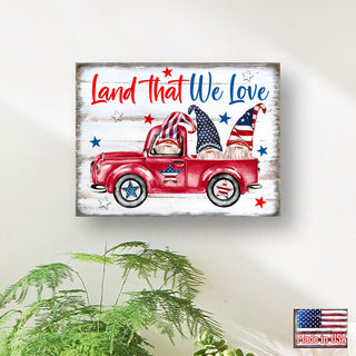 American Patriotic Tractor Wall Block by Susan Winget - American Patriotic Decor - 8471401B-SW