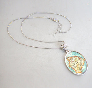 Hawaii Silver-Plated Mother of Pearl Jewelry Pendant Necklace - 44057