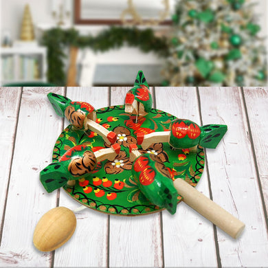 Old-World Animated Spinning Pecking Chicken Hen Decor by Designocracy - Wildlife Holiday Decor - 191001G