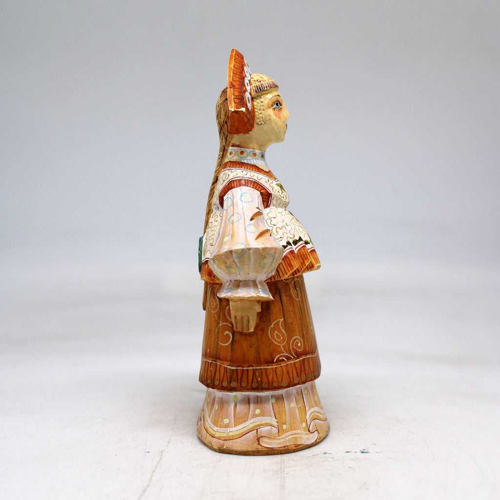 Girl in Sarafan Dress Figurine 5x3x2