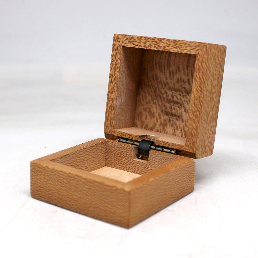 One-of-a-Kind Polished WOODCARVED Jewelry BOX 2.5x2.5x2 Handcarved Unique Home Decoration Beautiful Gift Rare Find Collectible, Unique Hand Carved Gift