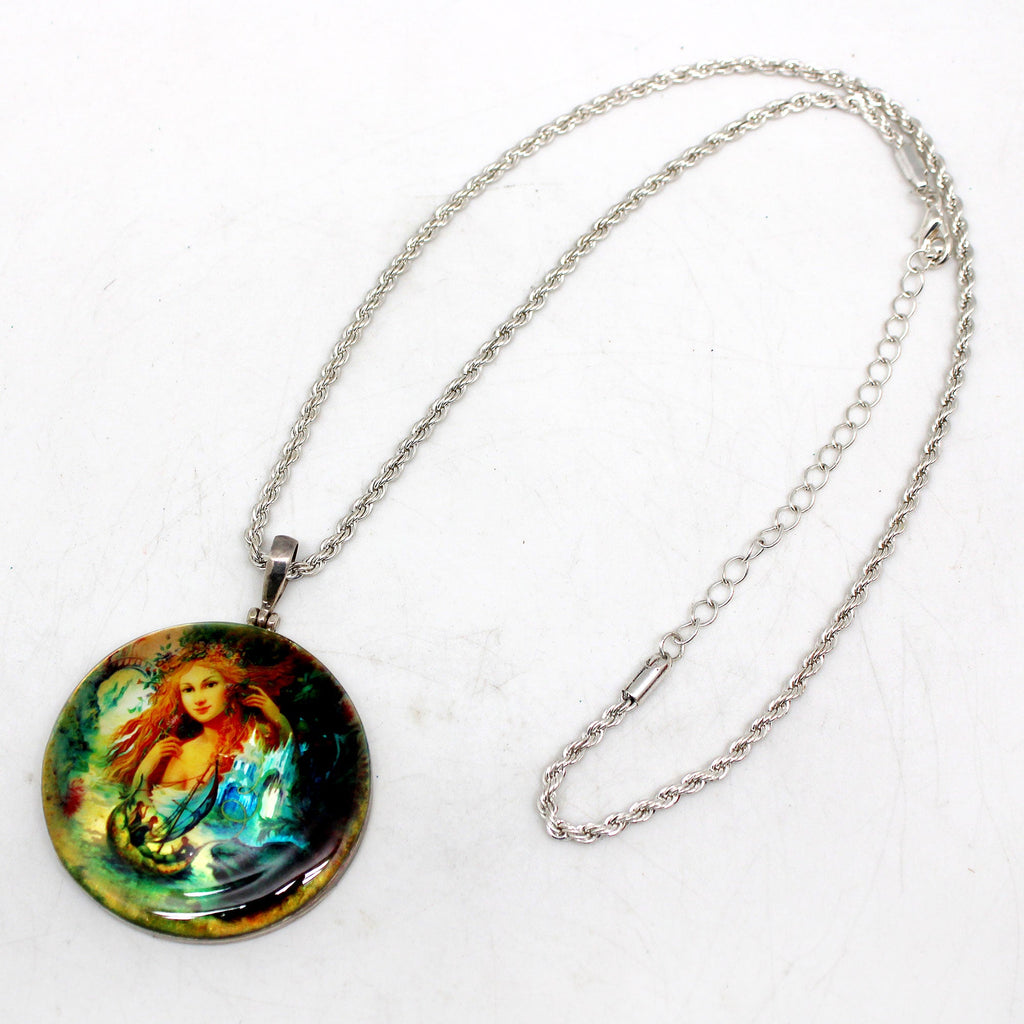 One-of-a-Kind Mother of Pearl Lacquered Miniature Jewelry Pendant 2