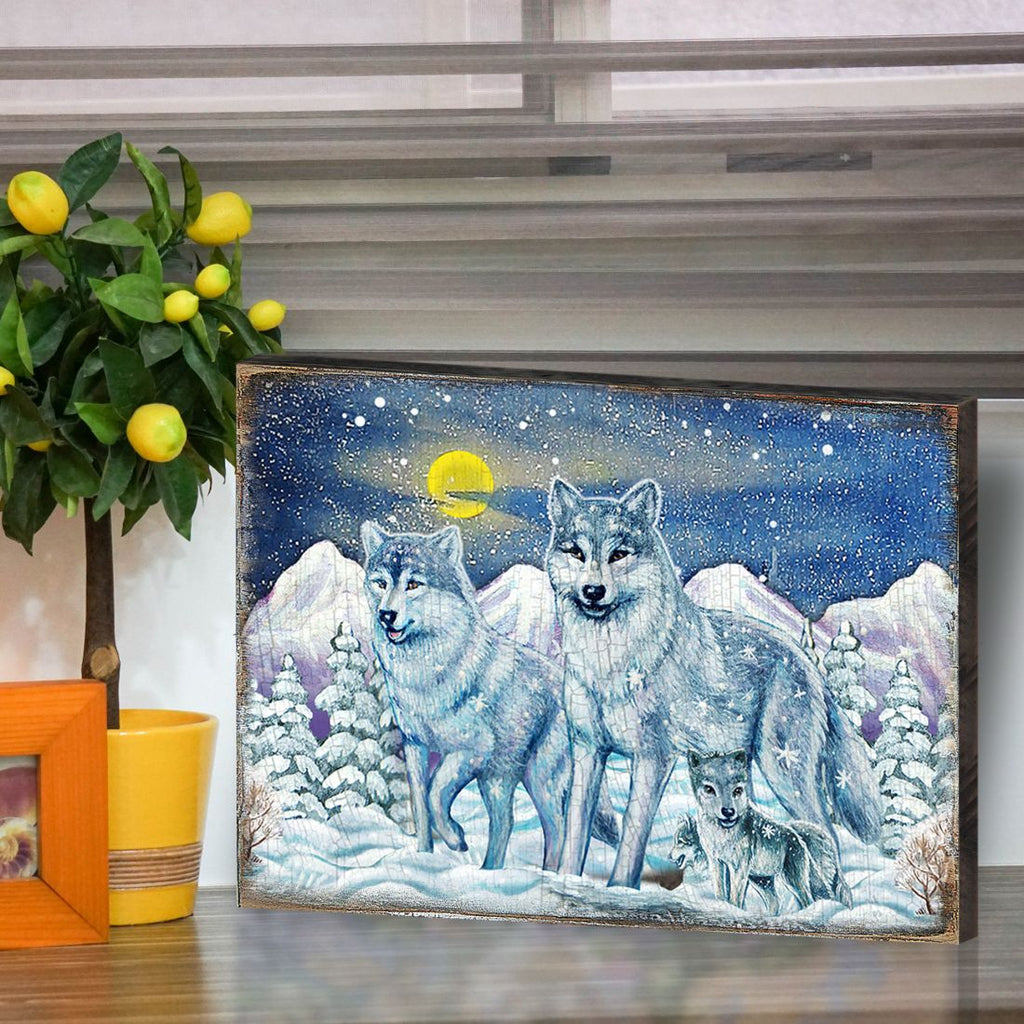 Rustic Wolves Art Wooden Wall Art by Nature Wonders - Nature Wildlife Decor - 95211B