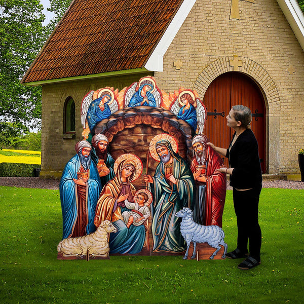 Honor the Season with G. DeBrekht’s Holy Family Outdoor Nativity Sets