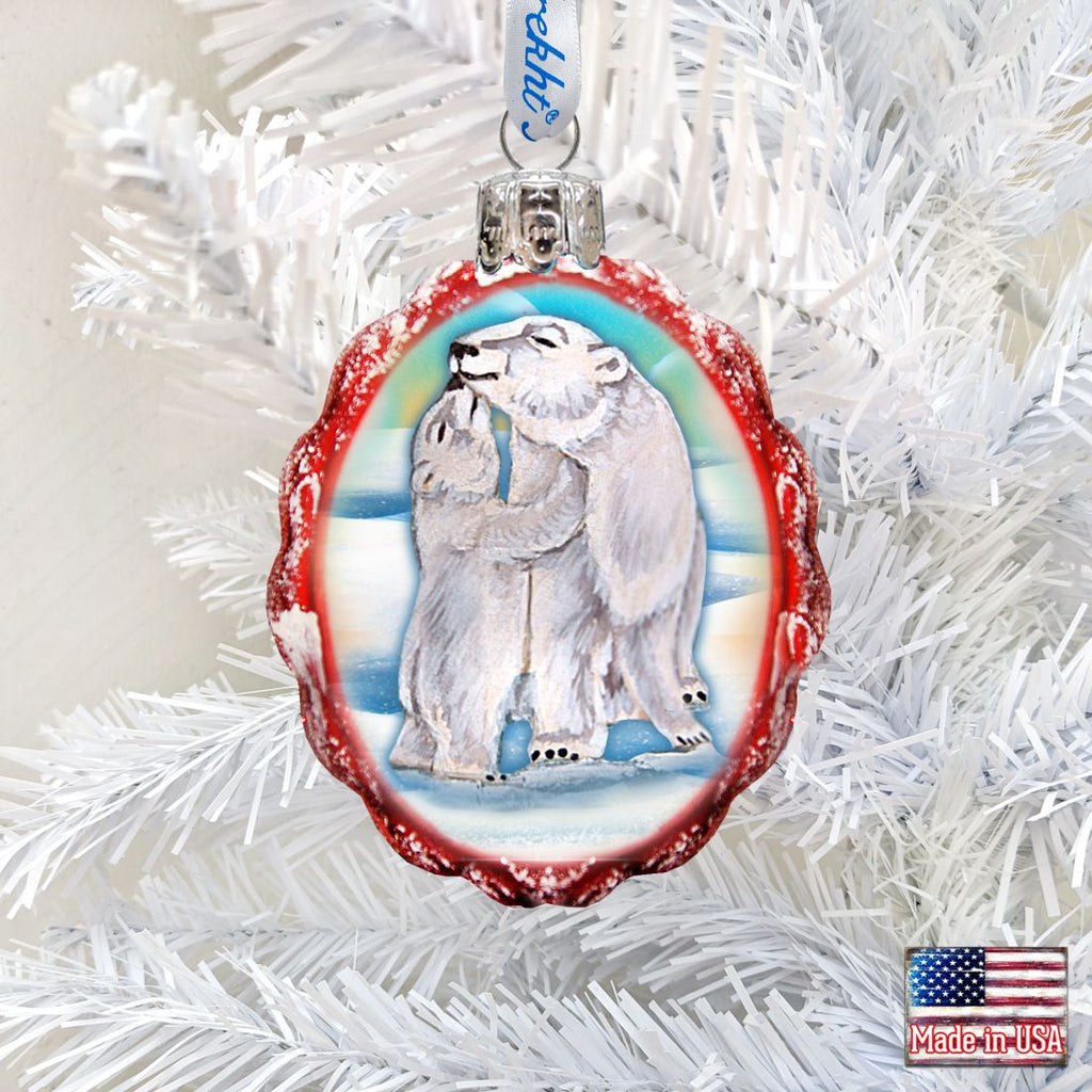 https://gdebrekht.com/cdn/shop/products/771020-Santa-Polar-Bear-Glass-Ornament_2_1024x.jpg?v=1664058895